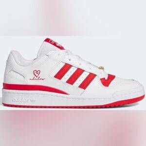 adidas Forum Classic Low White Scarlet Embroidered Heart Size 9